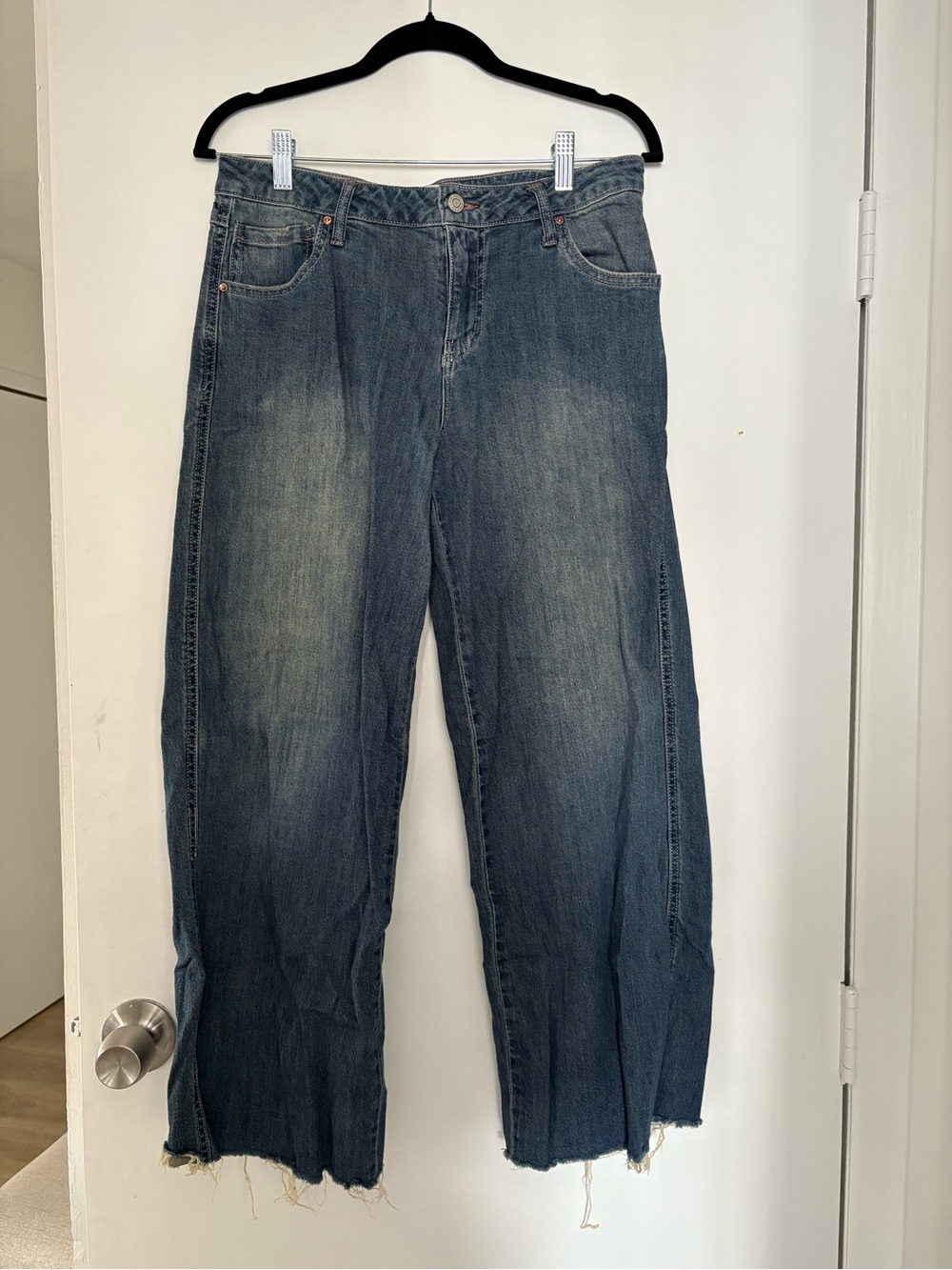 RSQ Distressed Wide-Leg Denim Jeans in Faded Blue